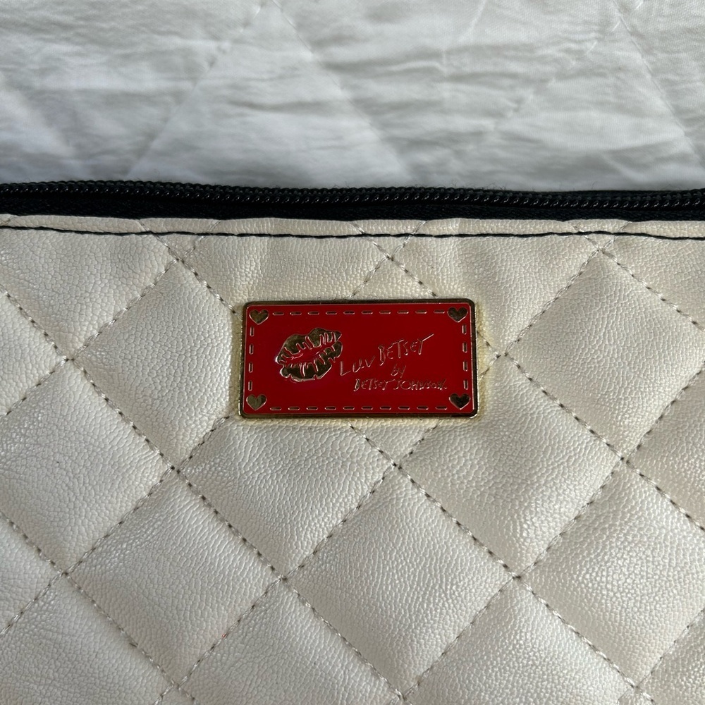 L by Betsey Jhonson Elegant White and Black Striped Women's Bag - Picture 2 of 10